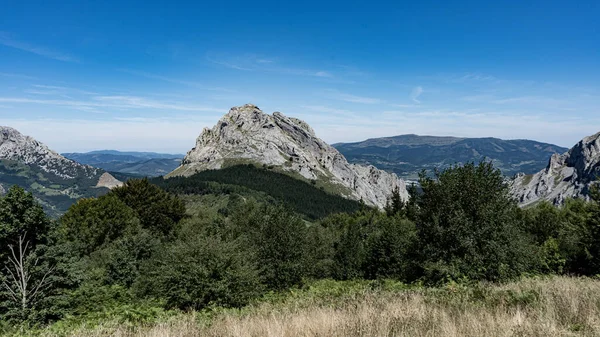 Όμορφο Τοπίο Των Βουνών Του Καυκάσου — Φωτογραφία Αρχείου