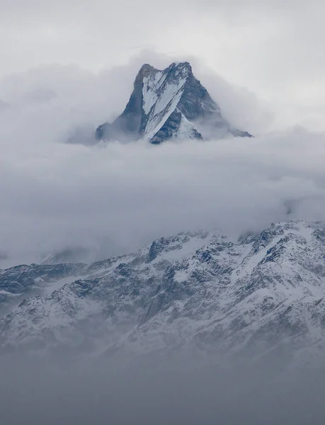 Schöne Aussicht Auf Die Berge — Stockfoto