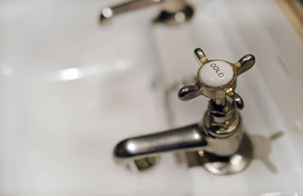 Faucet Bathroom — Stock Photo, Image