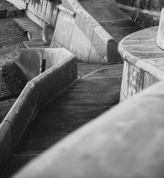 Foto Preto Branco Uma Ponte — Fotografia de Stock