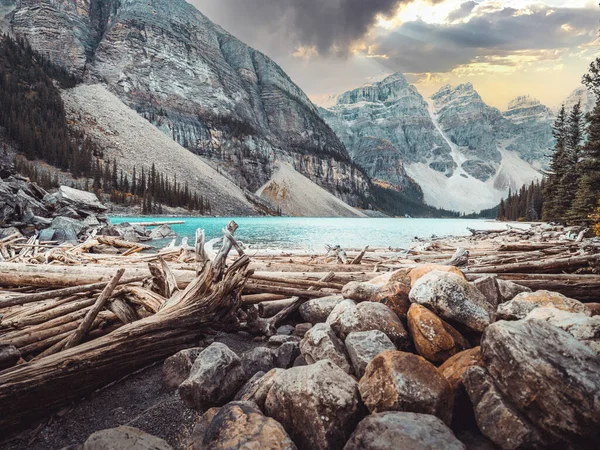 Schöner See Den Bergen — Stockfoto