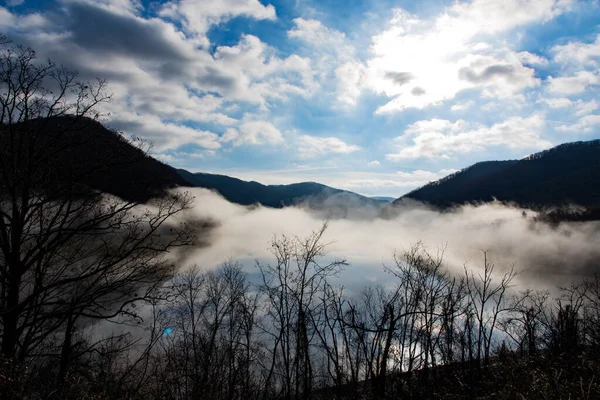 Scenic Shot Beautiful Mountains Sunny Day — Stock Photo, Image