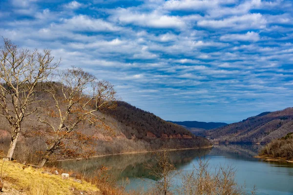 Scenic Shot Beautiful Mountains Sunny Day — Stock Photo, Image