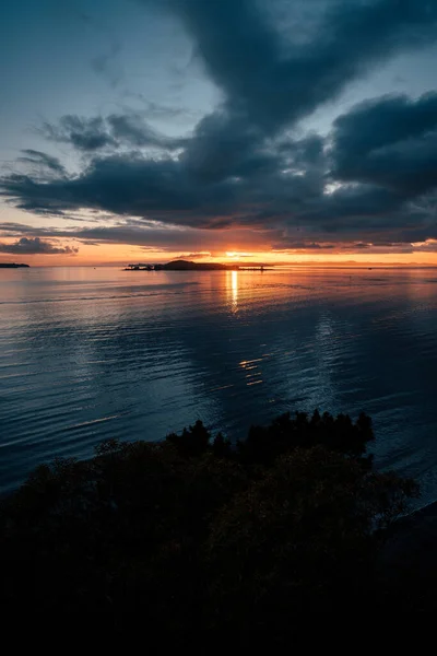 Belo Pôr Sol Sobre Mar — Fotografia de Stock