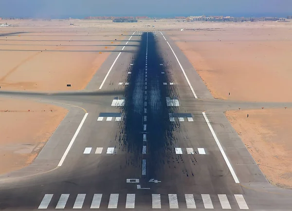 Flygfoto Över Flygplatsen Staden — Stockfoto