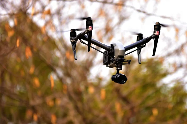 Drone Quadrocopter Fundo Céu — Fotografia de Stock
