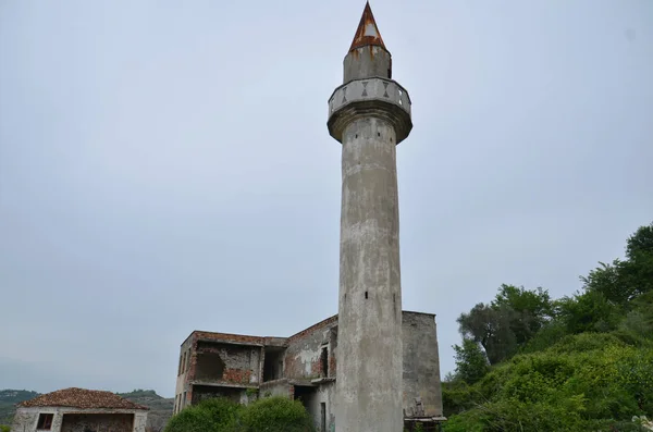 Srail Kuzeyindeki Akdeniz Şehrindeki Eski Deniz Feneri — Stok fotoğraf