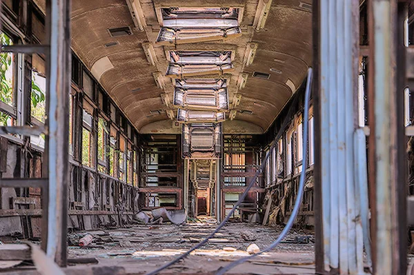 Antigua Casa Abandonada Ciudad —  Fotos de Stock