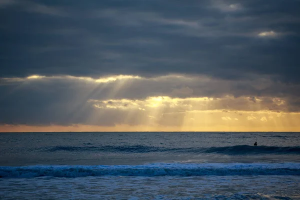 海の上の美しい夕日 — ストック写真