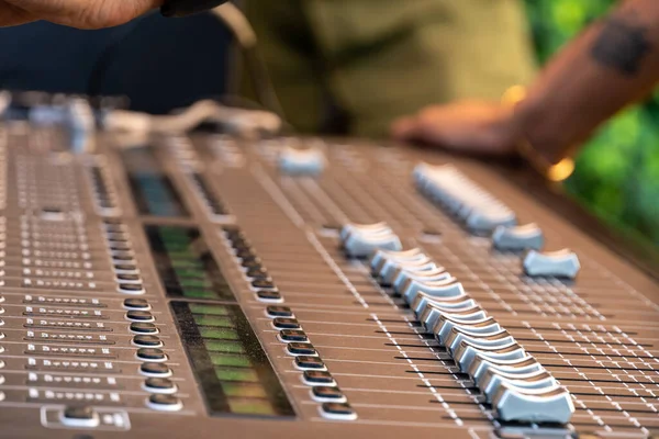 Professionele Menggereedschappen Voor Productie Van Muziek — Stockfoto