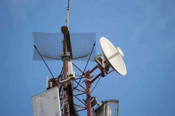 Antena Antena Parabólica Techo Casa — Foto de Stock