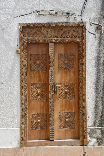 Porta Madeira Velha Vista Frontal — Fotografia de Stock