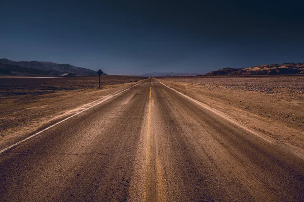 Strada Nel Deserto — Foto Stock