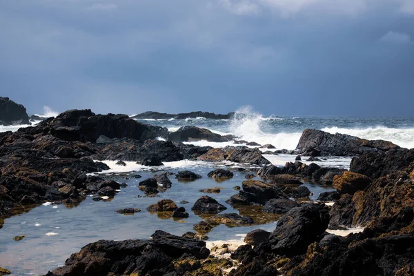 Hermosa Vista Costa Del Mar Sobre Fondo Naturaleza — Foto de Stock