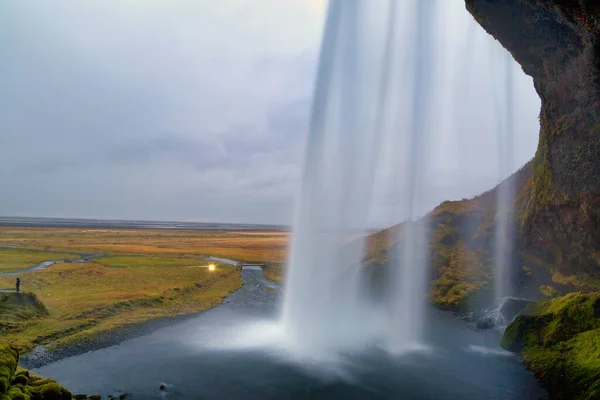 Bella Cascata Montagna Sullo Sfondo Della Natura — Foto Stock