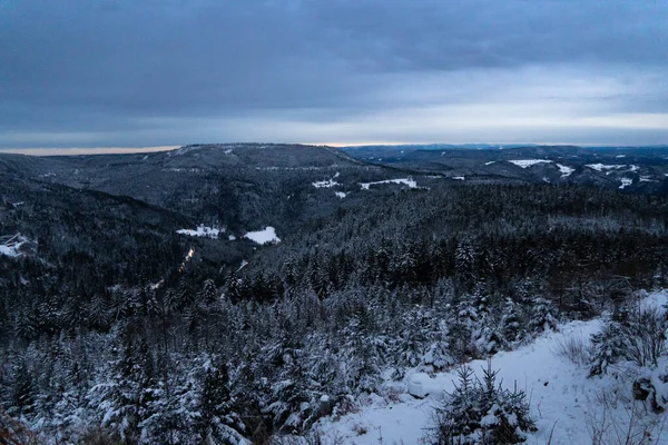 Schöne Aussicht Auf Die Berge — Stockfoto