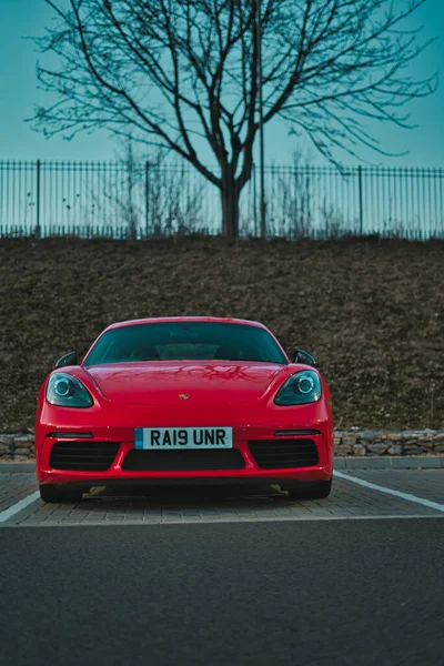 Voiture Rouge Sur Route — Photo