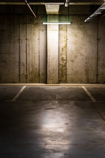 Empty Parking Place Floor — стоковое фото