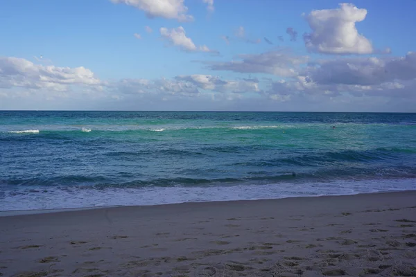 Beautiful Beach Blue Sky — Stock Photo, Image