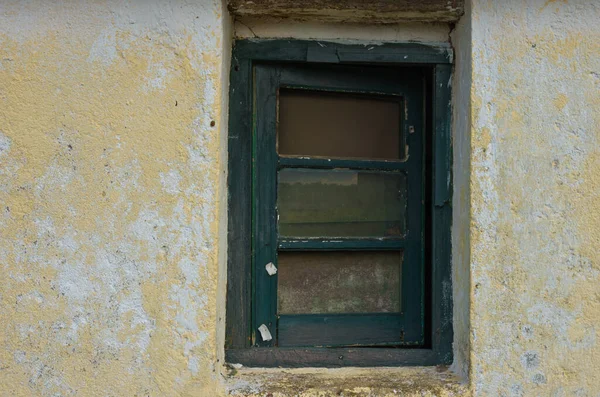 Old Wooden Door Window — Stock Photo, Image