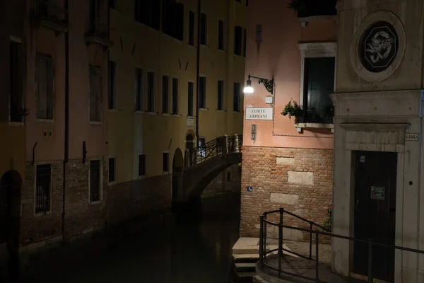 Κανάλι Της Βενετίας Στην Παλιά Πόλη Της Ρώμης Βένετο — Φωτογραφία Αρχείου