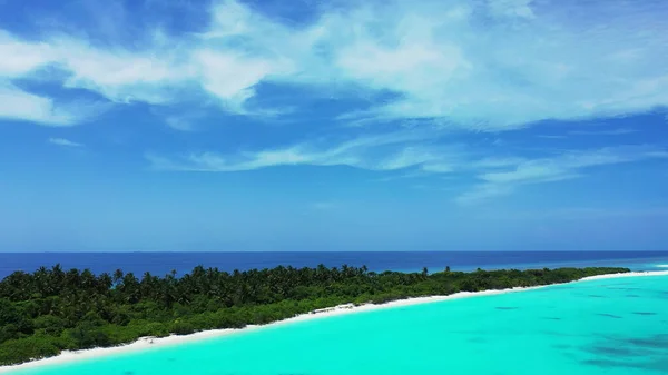 Belle Plage Tropicale Avec Ciel Bleu Sable Blanc — Photo