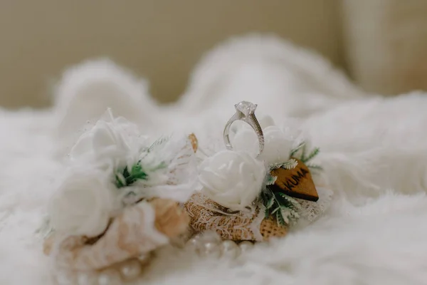 Wedding Rings White Background — Stock Photo, Image