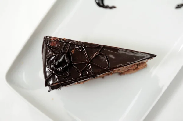 Шоколадный Торт Сливками Орехами — стоковое фото