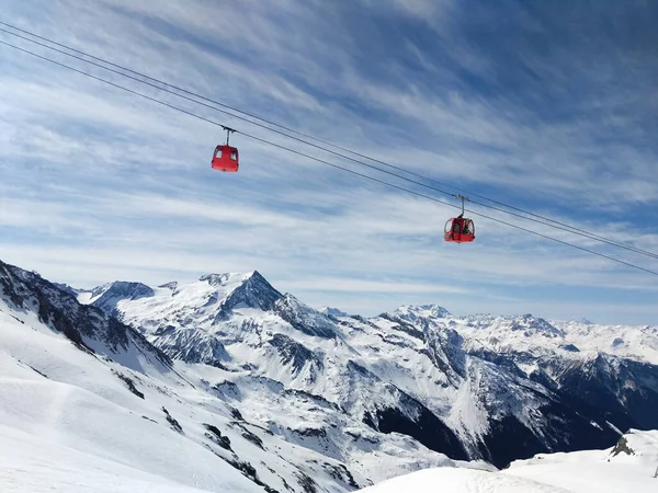 Wyciąg Narciarski Alpach Szwajcarskich — Zdjęcie stockowe