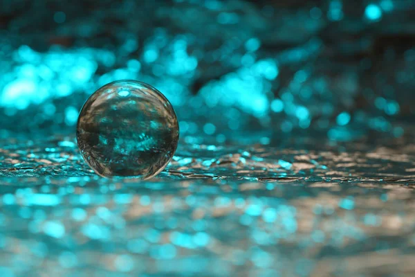 玻璃杯表面的水滴 — 图库照片