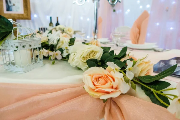 Красивый Свадебный Букет Цветов — стоковое фото
