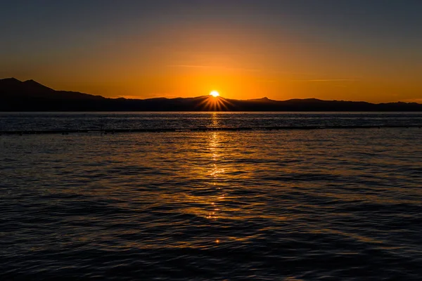 Belo Pôr Sol Sobre Mar — Fotografia de Stock