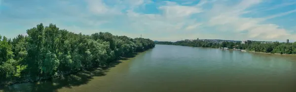 Vacker Utsikt Över Floden — Stockfoto
