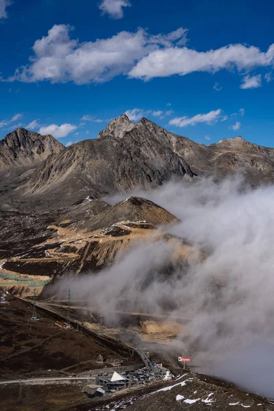 Belle Vue Sur Les Montagnes Sur Fond Nature — Photo