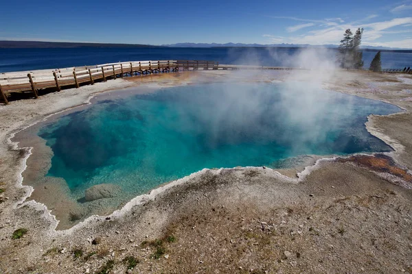 Bela Vista Grande Bacia Parque Nacional Yellowstone Eua — Fotografia de Stock