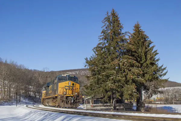 冬の鉄道駅の眺め — ストック写真