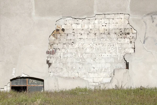 Vieux Mur Briques Avec Une Grande Fenêtre — Photo