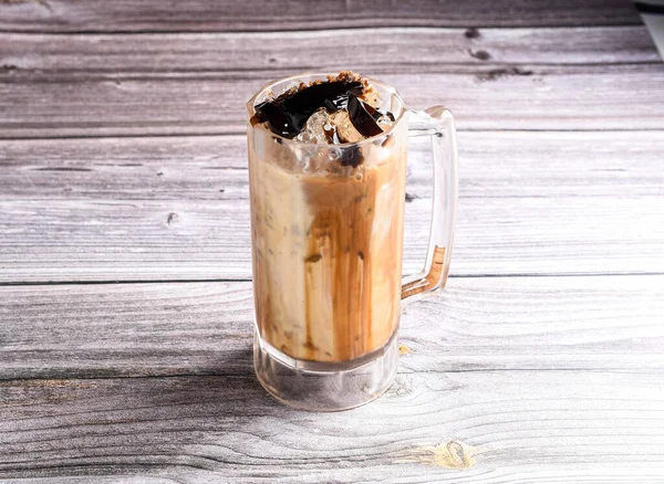 Eiskaffee Glas Auf Holzgrund — Stockfoto