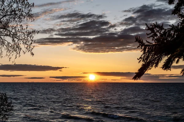 Prachtige Zonsondergang Boven Zee — Stockfoto