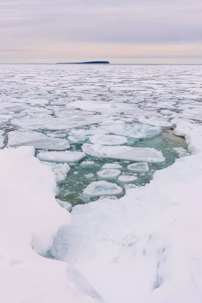 Río Congelado Invierno — Foto de Stock