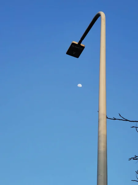 Вулична Лампа Фоні Блакитного Неба — стокове фото