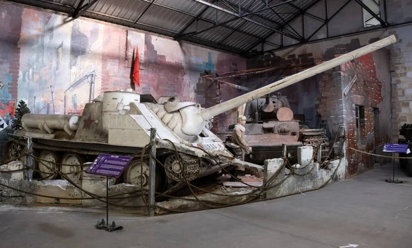 Tank Pistolí Pozadí Muzea — Stock fotografie