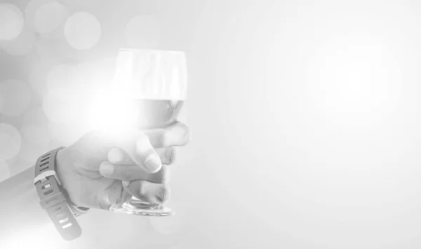 Sklenice Šampaňského Bílým Pozadím — Stock fotografie