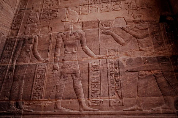 Древние Египетские Иероглифы Храме Карнака — стоковое фото