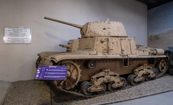 博物馆里的旧苏军坦克 — 图库照片