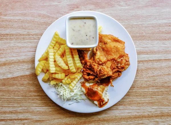 Pollo Frito Con Patatas Salsa — Foto de Stock