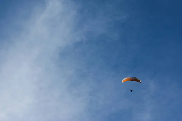 Parapente Volant Dans Ciel — Photo