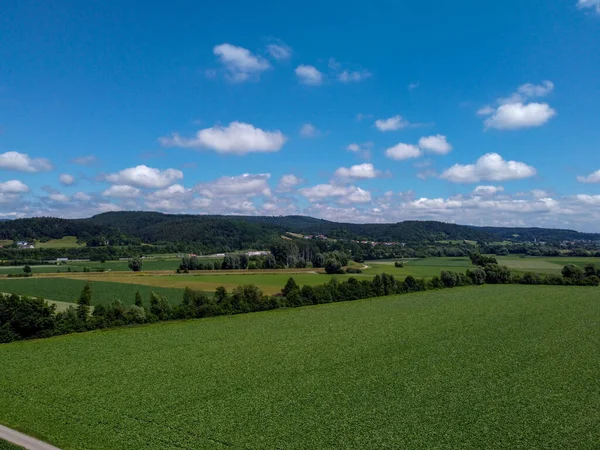 Green Field Blue Sky Clouds — Stock Photo, Image