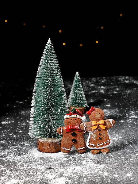 Рождественское Пряничное Печенье Черном Фоне — стоковое фото