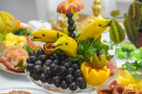 Vacker Fruktsallad Bordet — Stockfoto